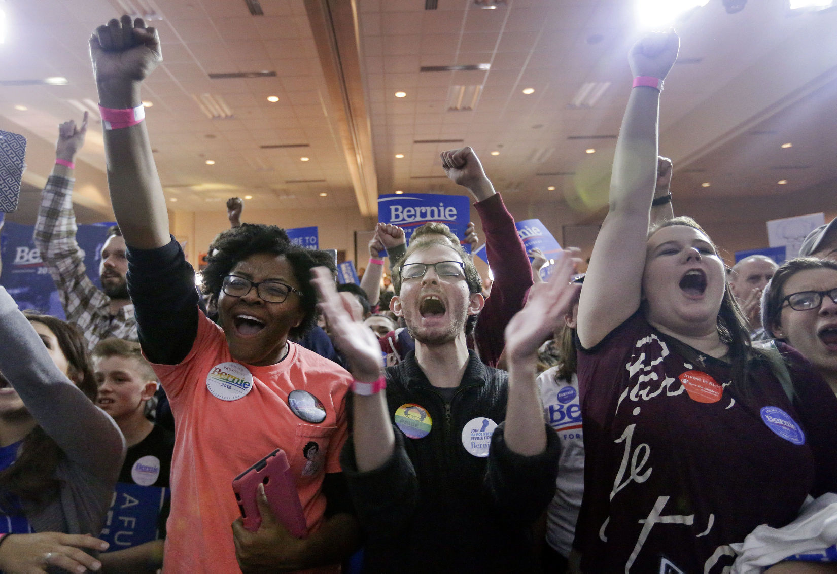 IOWA CAUCUS 2016 - LATE